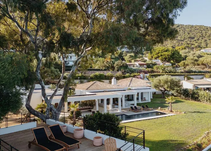 Balamb Garden A Rinascita * Ajaccio (Corsica)