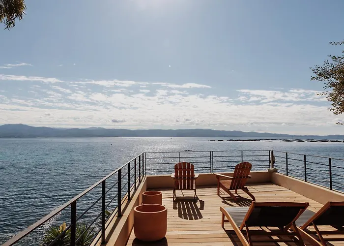 Hotel Balamb Garden A Rinascita Ajaccio (Corsica)